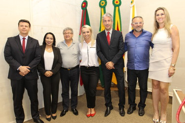 Homenagem aos Policiais civis do Programa Papo de Responsa