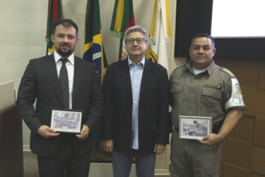 Câmara realiza homenagem ao Dia das Polícias Civil e Militar